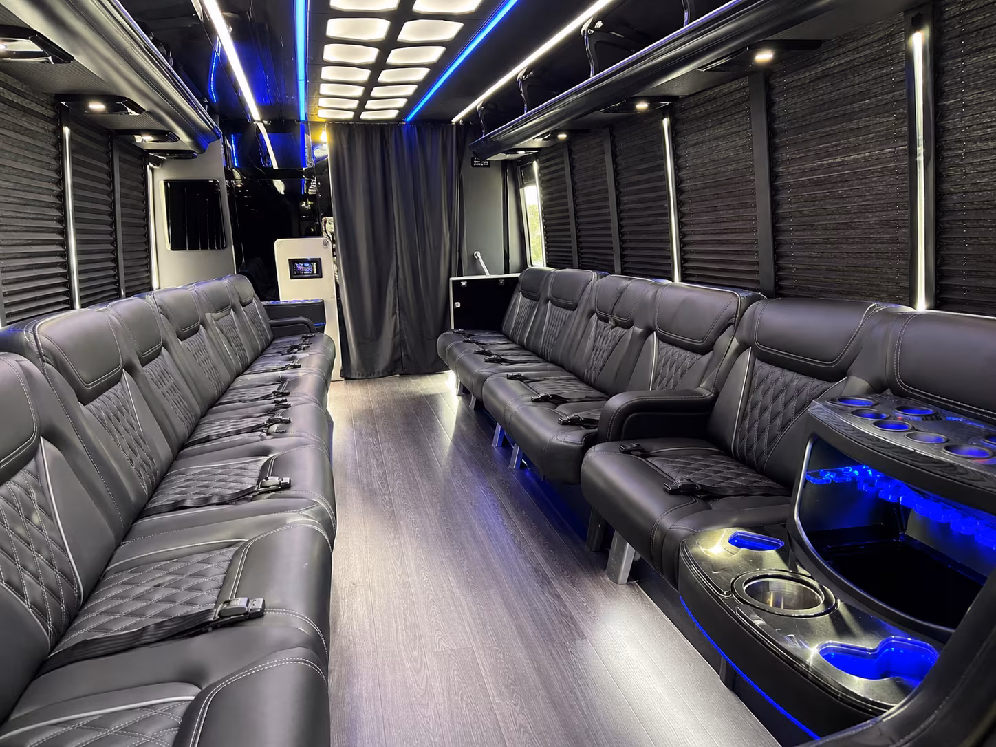 gaithersburg bus rentals